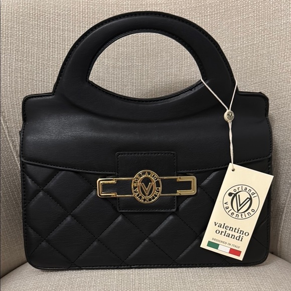 Valentino Orlandi Handbags - Valentino Orlandi Black Quilted Handbag